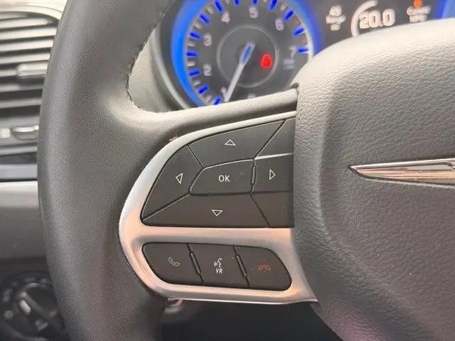 2023 Chrysler 300 Touring L AWD
