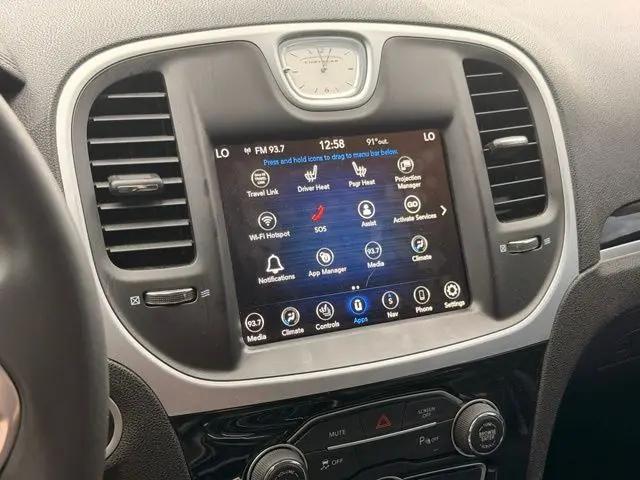 2023 Chrysler 300 Touring L AWD