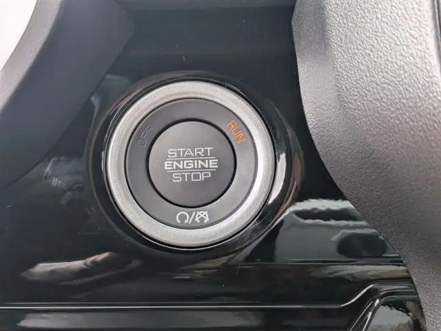 2026 Ram 1500 Laramie Crew Cab 4x4 57 Box