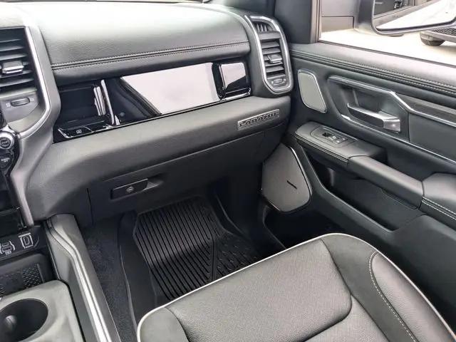 2026 Ram 1500 Laramie Crew Cab 4x4 57 Box