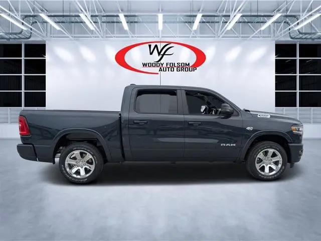 2026 Ram 1500 Big Horn Crew Cab 4x4 57 Box