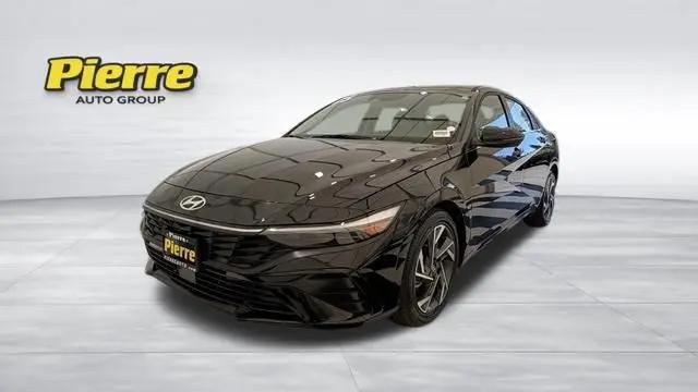 2025 Hyundai Elantra Limited for sale in Seattle, WA