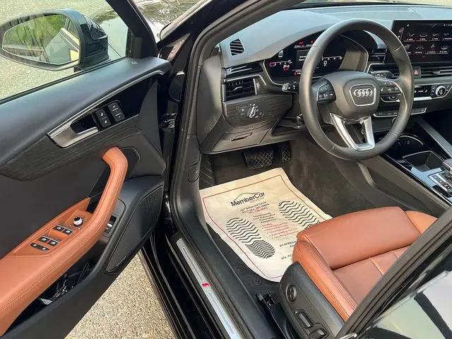 2021 Audi A4 Premium Plus 45 TFSI S line quattro S tronic
