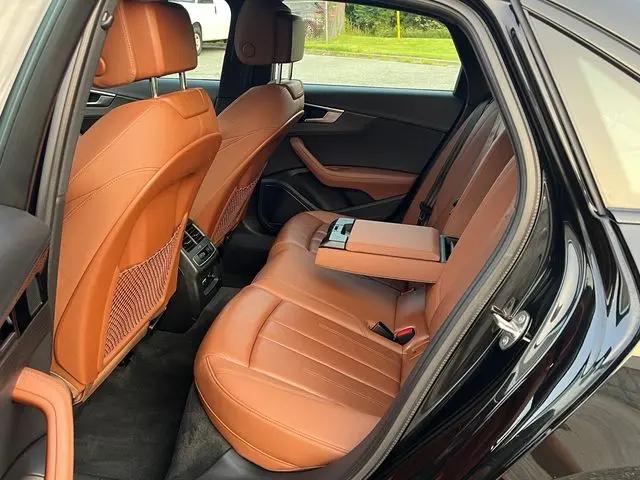 2021 Audi A4 Premium Plus 45 TFSI S line quattro S tronic