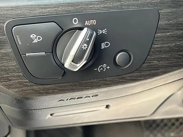 2021 Audi A4 Premium Plus 45 TFSI S line quattro S tronic