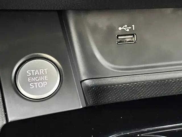 2021 Audi A4 Premium Plus 45 TFSI S line quattro S tronic