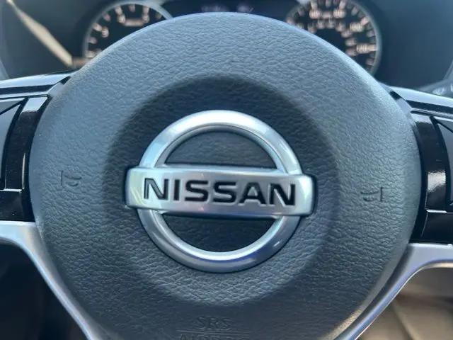 2021 Nissan Altima SR FWD