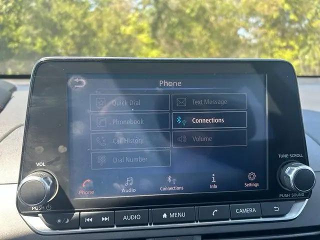 2021 Nissan Altima SR FWD