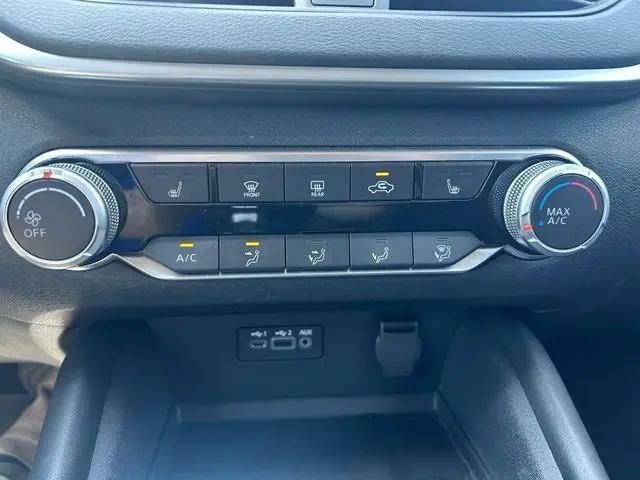 2021 Nissan Altima SR FWD