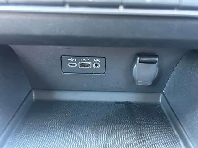 2021 Nissan Altima SR FWD