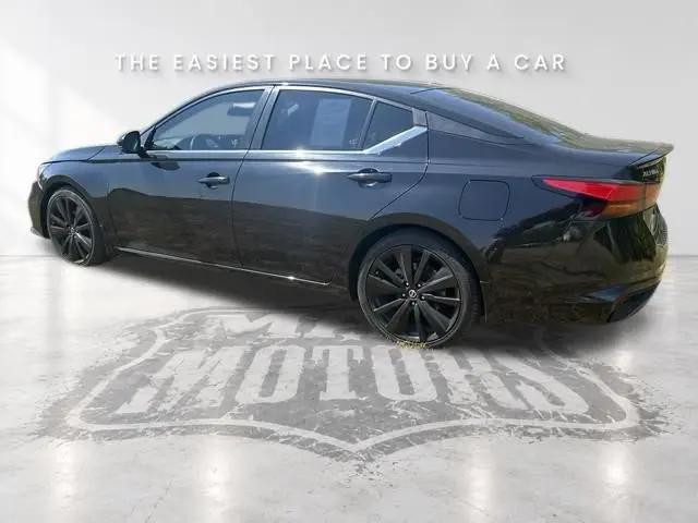 2021 Nissan Altima SR FWD