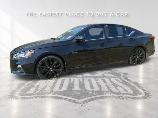 2021 Nissan Altima SR FWD
