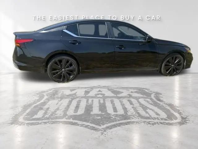 2021 Nissan Altima SR FWD