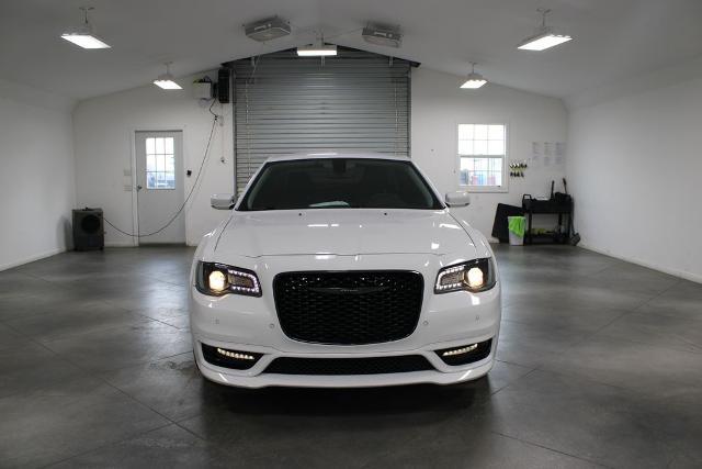 2023 Chrysler 300 Touring L