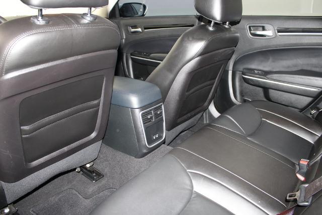 2023 Chrysler 300 Touring L