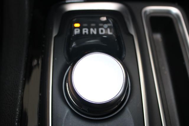 2023 Chrysler 300 Touring L
