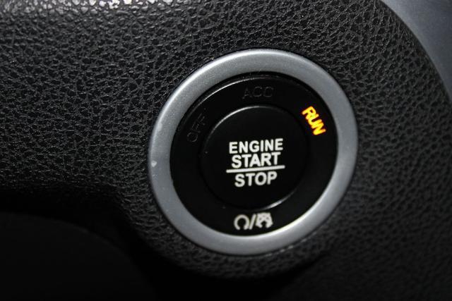 2023 Chrysler 300 Touring L