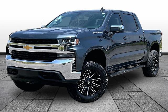 2020 Chevrolet Silverado 1500 4WD Crew Cab Short Bed LT for sale in Hutchinson, KS