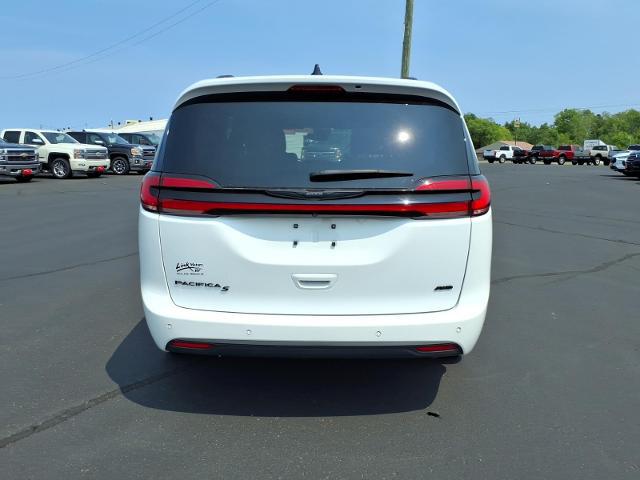 2023 Chrysler Pacifica Touring L AWD