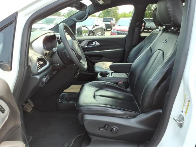 2023 Chrysler Pacifica Touring L AWD