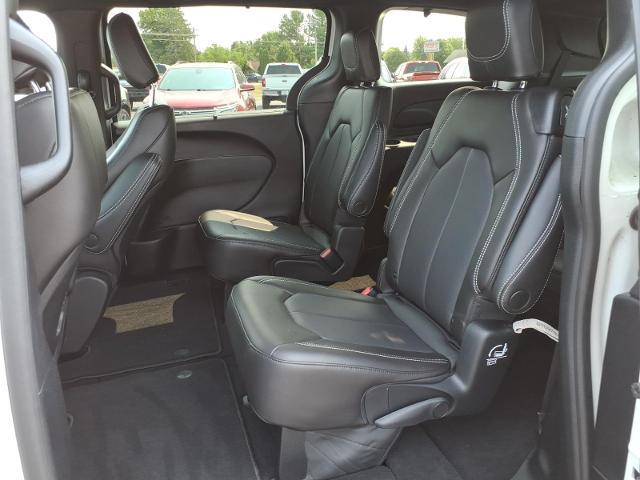 2023 Chrysler Pacifica Touring L AWD