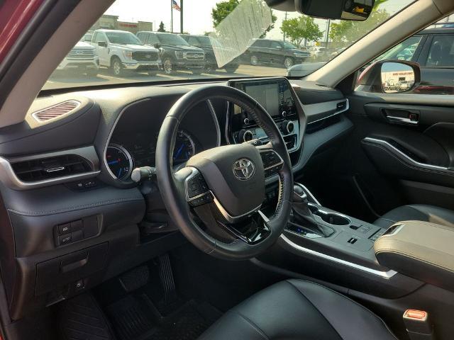 2020 Toyota Highlander Hybrid XLE