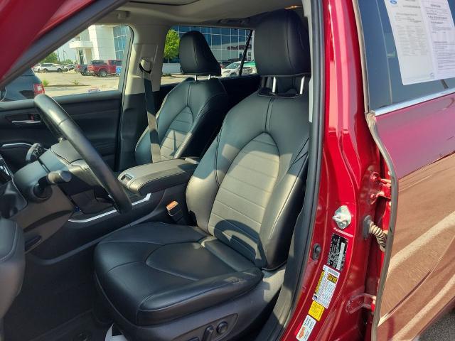 2020 Toyota Highlander Hybrid XLE