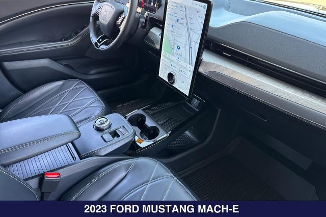2023 Ford Mustang Mach-E California Route 1