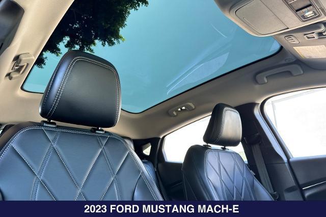2023 Ford Mustang Mach-E California Route 1
