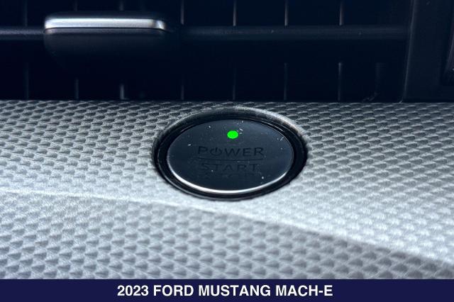 2023 Ford Mustang Mach-E California Route 1