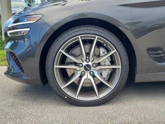 2026 Genesis G70 2.5T RWD Prestige