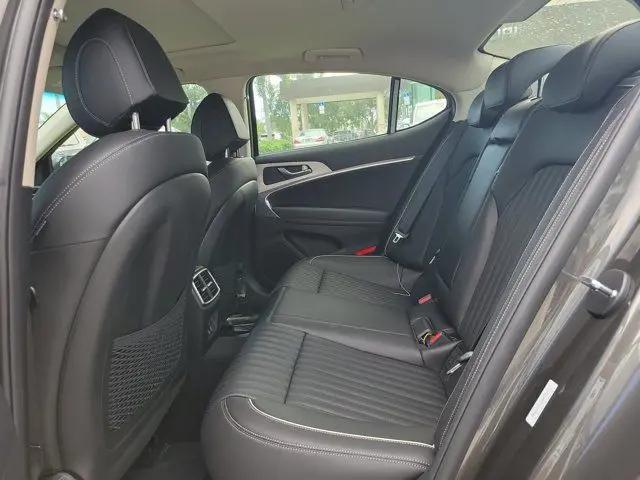 2026 Genesis G70 2.5T RWD Prestige