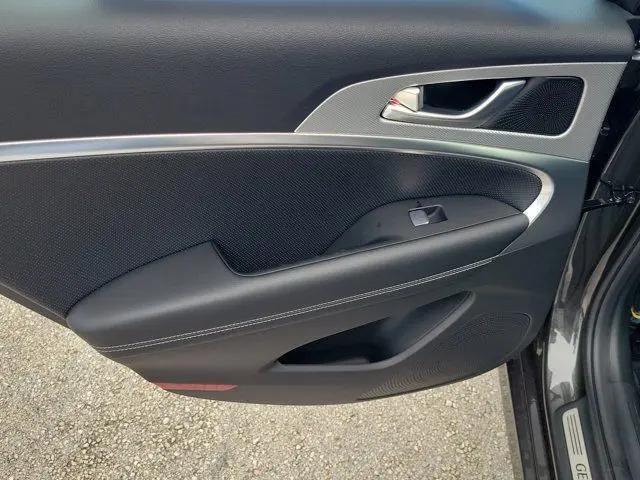 2026 Genesis G70 2.5T RWD Prestige