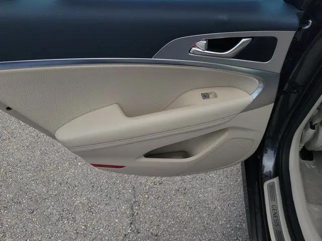 2026 Genesis G70 2.5T RWD Prestige