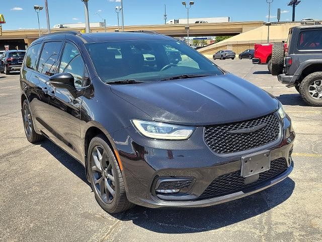 2021 Chrysler Pacifica Touring AWD