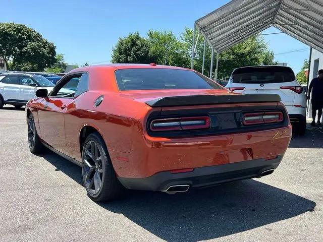2021 Dodge Challenger SXT