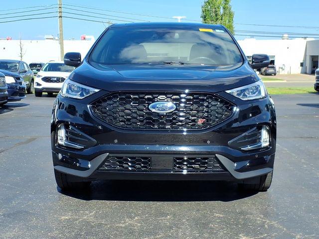 2024 Ford Edge ST