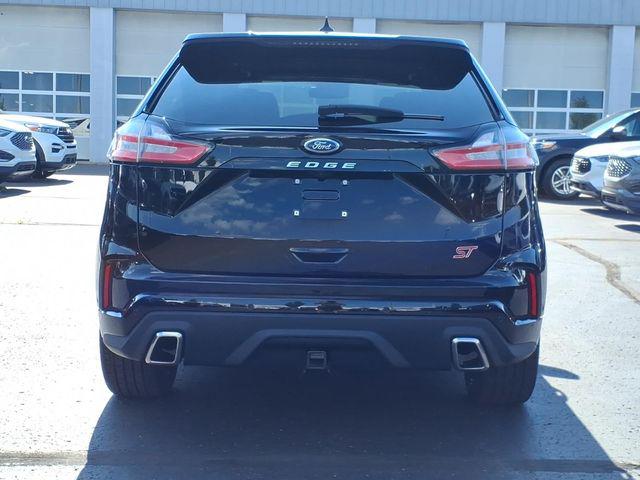 2024 Ford Edge ST