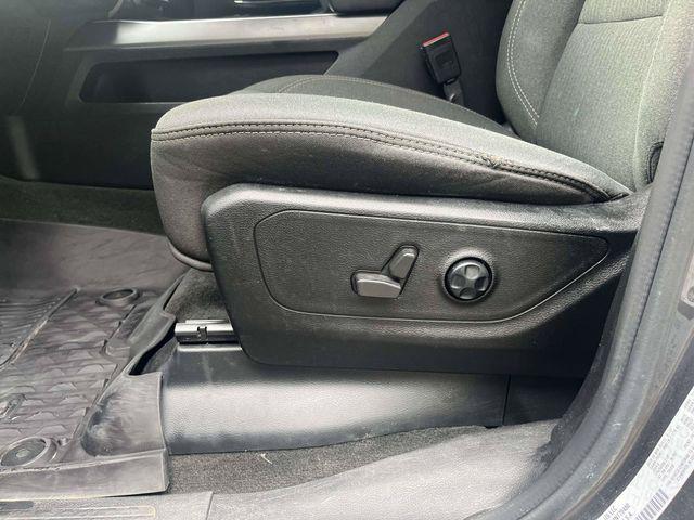 2021 Ram 1500 Big Horn Crew Cab 4x4 5'7" Box