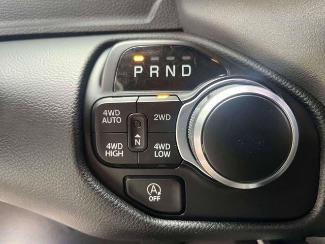2021 Ram 1500 Big Horn Crew Cab 4x4 5'7" Box