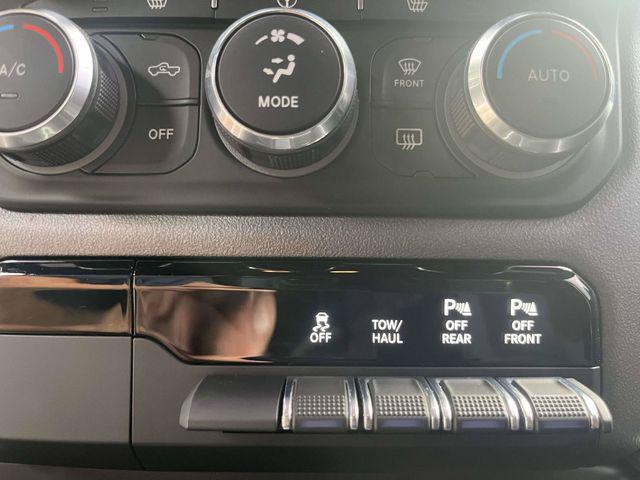 2021 Ram 1500 Big Horn Crew Cab 4x4 5'7" Box