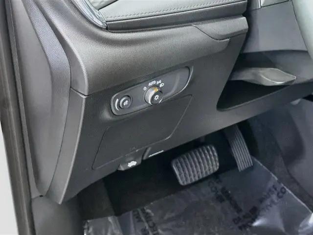 2025 Buick Encore GX Avenir FWD
