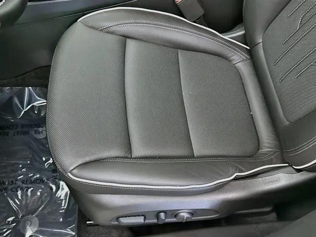 2025 Buick Encore GX Avenir FWD