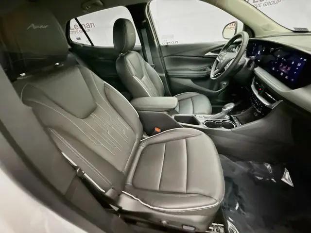 2025 Buick Encore GX Avenir FWD