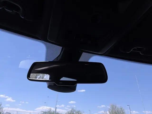 2021 Ram 1500 SLT