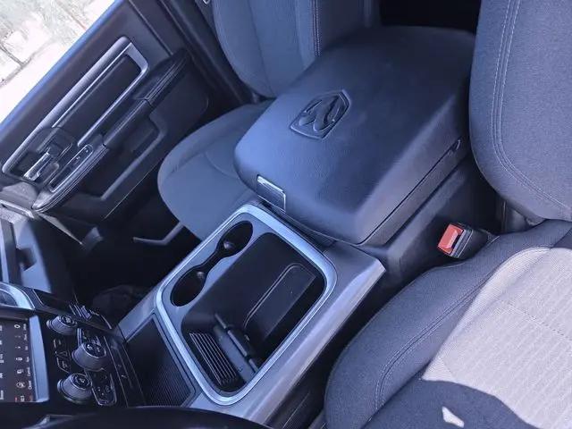 2021 Ram 1500 SLT