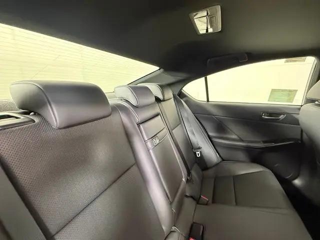2026 Lexus IS 350 F SPORT Design