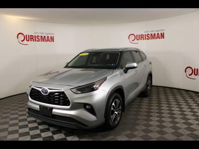 2023 Toyota Highlander Hybrid XLE