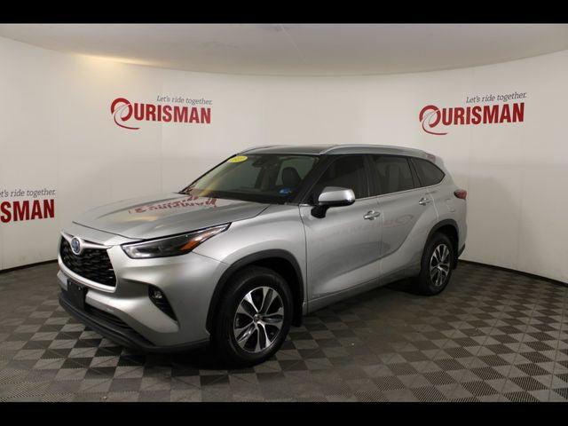 2023 Toyota Highlander Hybrid XLE