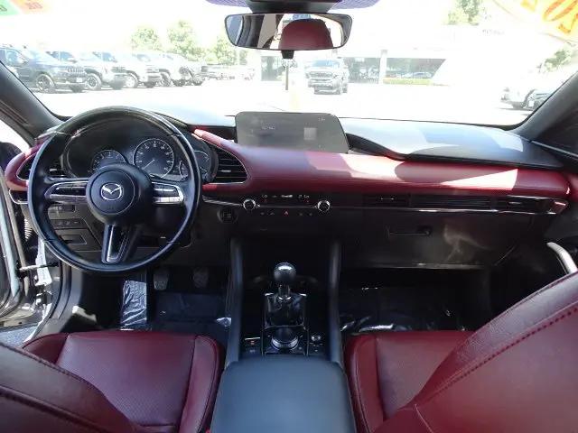 2021 Mazda Mazda3 Premium